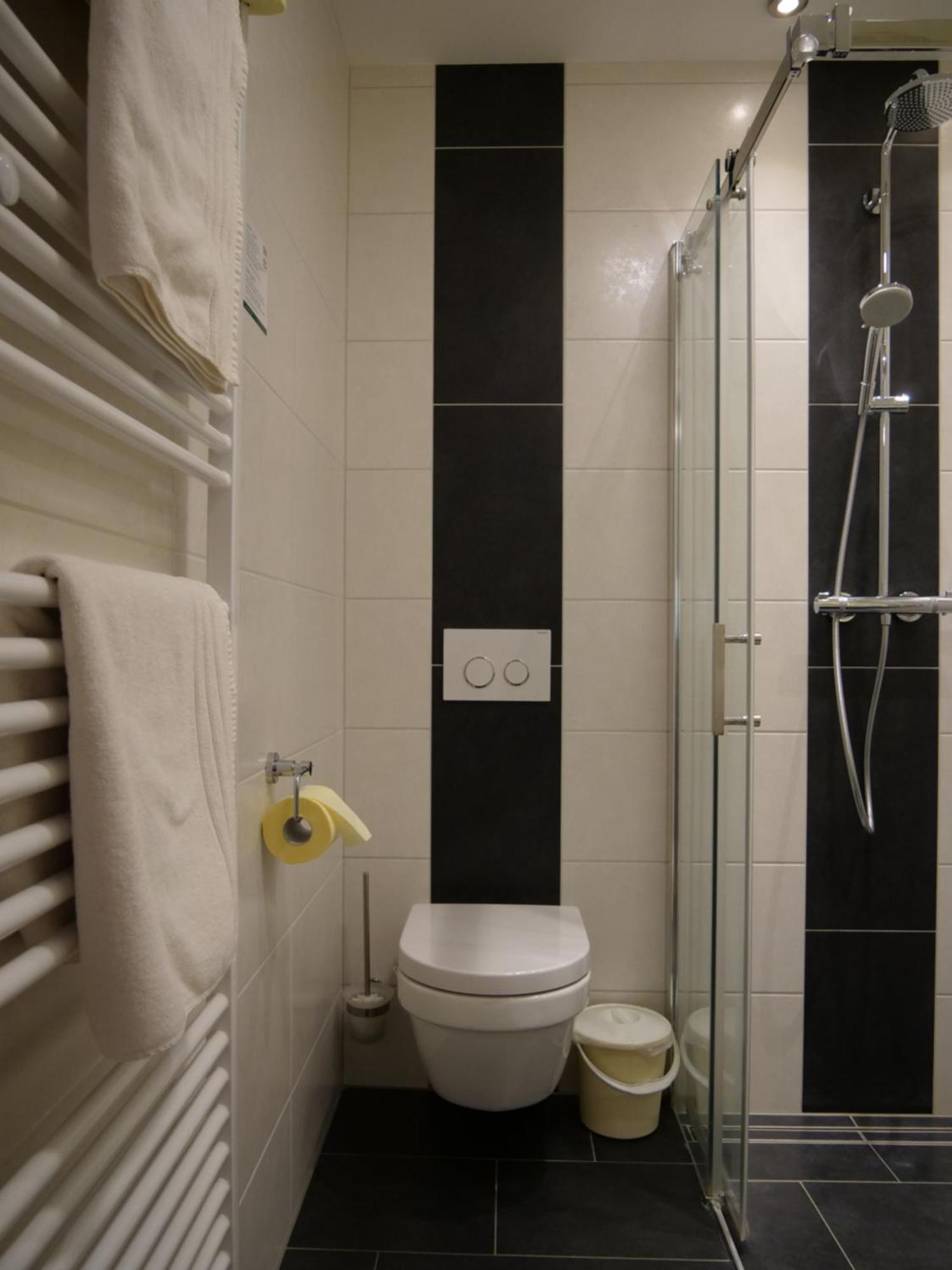 Lugerfarm Hotel Melk Værelse billede