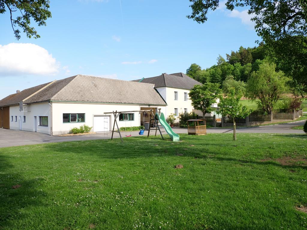 Lugerfarm Hotel Melk Eksteriør billede