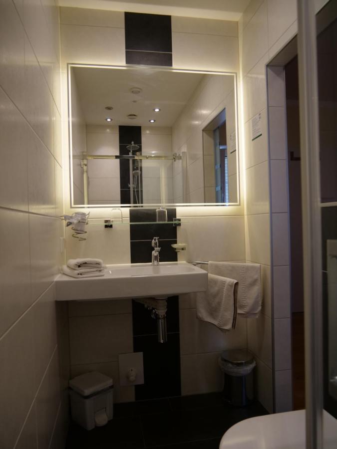 Lugerfarm Hotel Melk Eksteriør billede